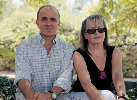 Prof. Yosef Yarden and Sara Lavi. mechanism for cancer metastasis